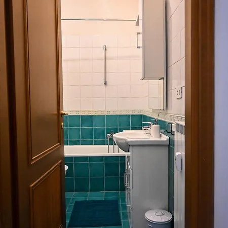 Panoramic Loft Near Colosseum And Termini Station - Parking Included